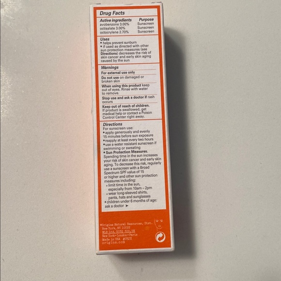 NIB Orgins Vitazing SPF 15 Tinted Moisturizer - Picture 2 of 3